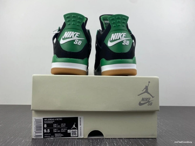 Jordan DR5415-030 Retro 4 SB 0819